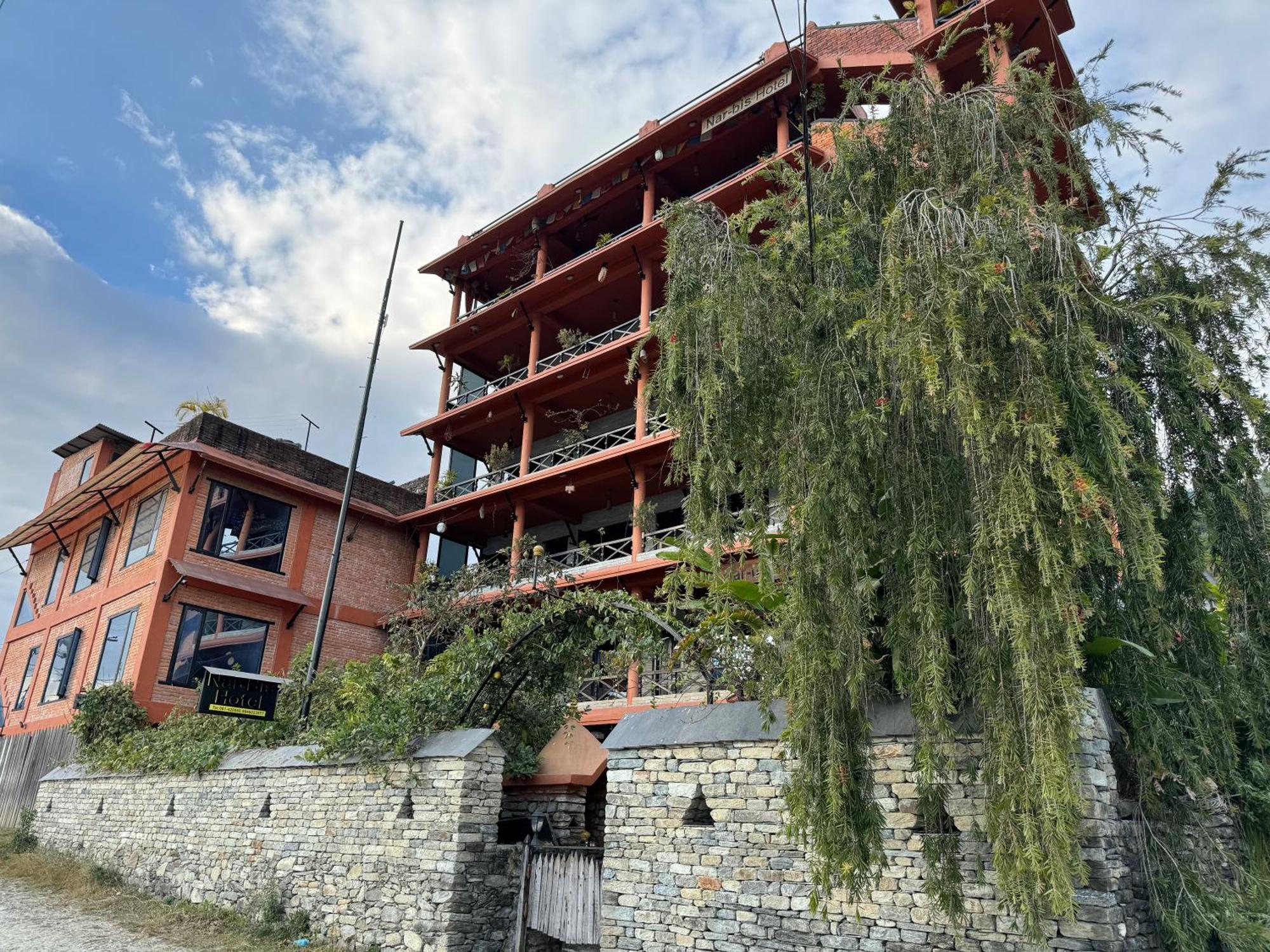 Nar-Bis Hotel Pokhara Exterior photo